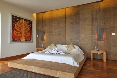 Low height beds, soft lighting, simply relaxing